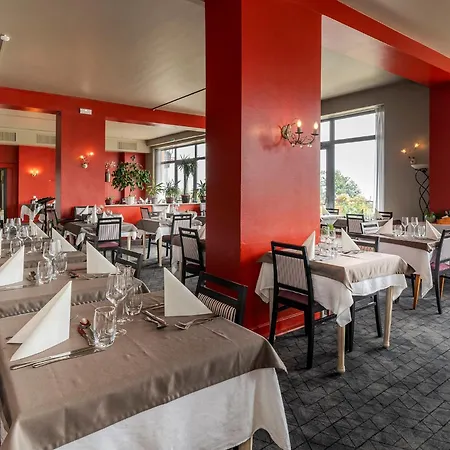 Alexain Restaurant & Wellness - Colmar Ouest 3* 特鲁瓦埃皮